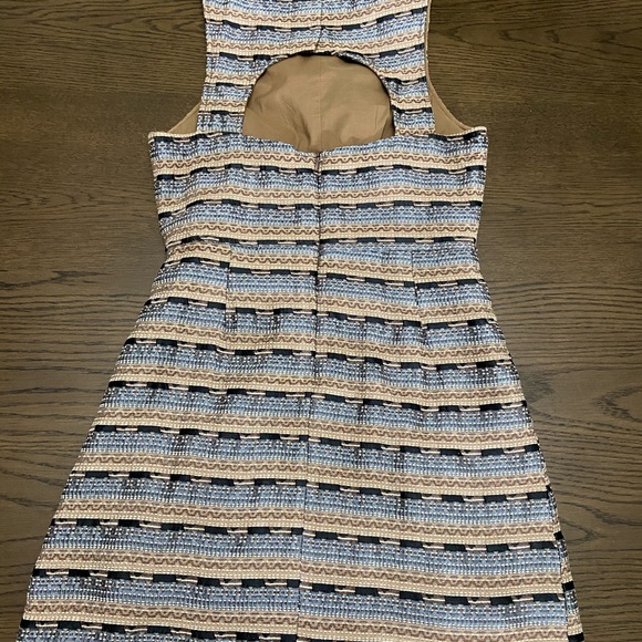Esley blue & brown embroidered stitch dress | M - Picture 2 of 8